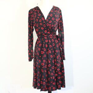 Vicky Tiel Wrap Dress New Small Women Long Sleeves Lip Print